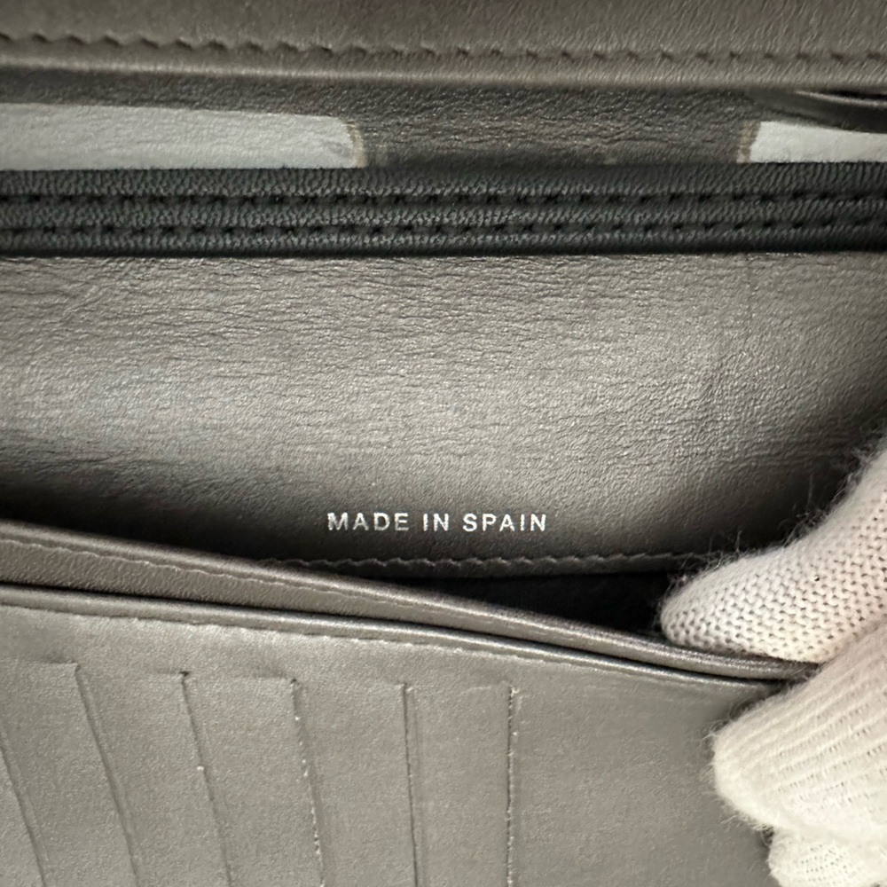 CHANEL Textured Black Crossbody Bag with Silver Chain - Picture 8 of 14